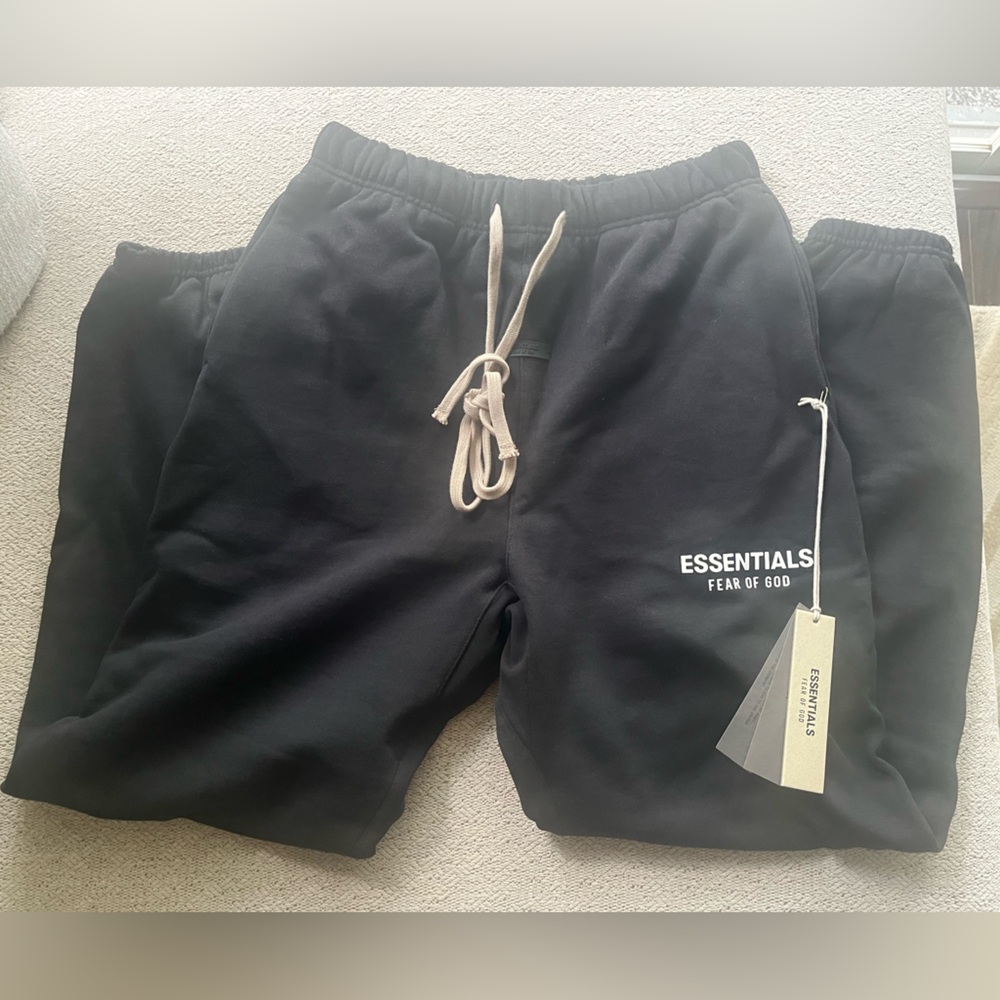 Fear of God Essentials Fleece Sweatpant 'Black'